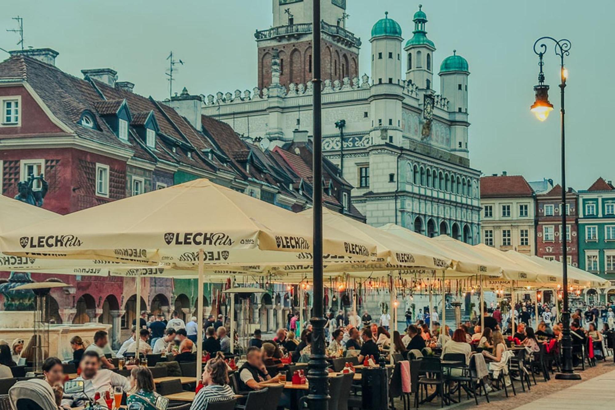 Old Town Centrum Residence Apartments Poznań Rom bilde